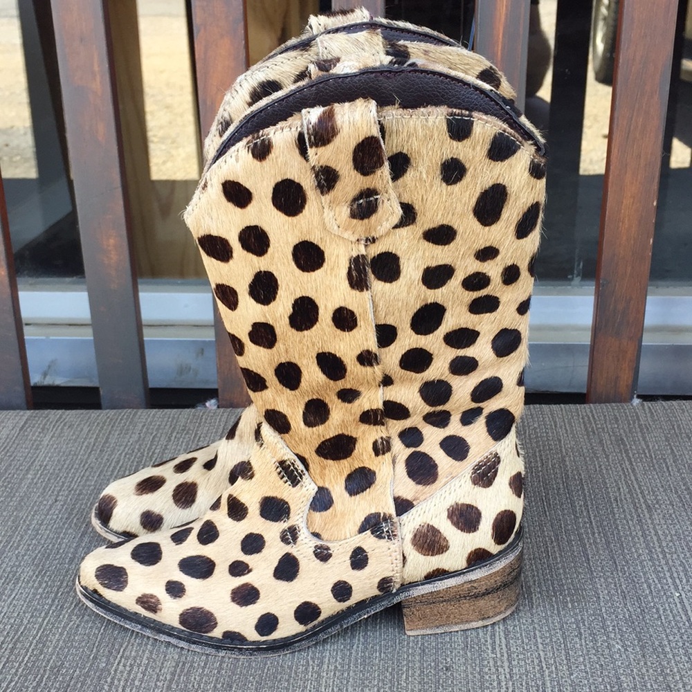 Kids boots
